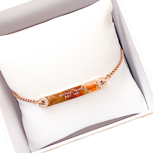 Michael Kors Haute Hardware Slider Bracelet - Picture 7 of 9